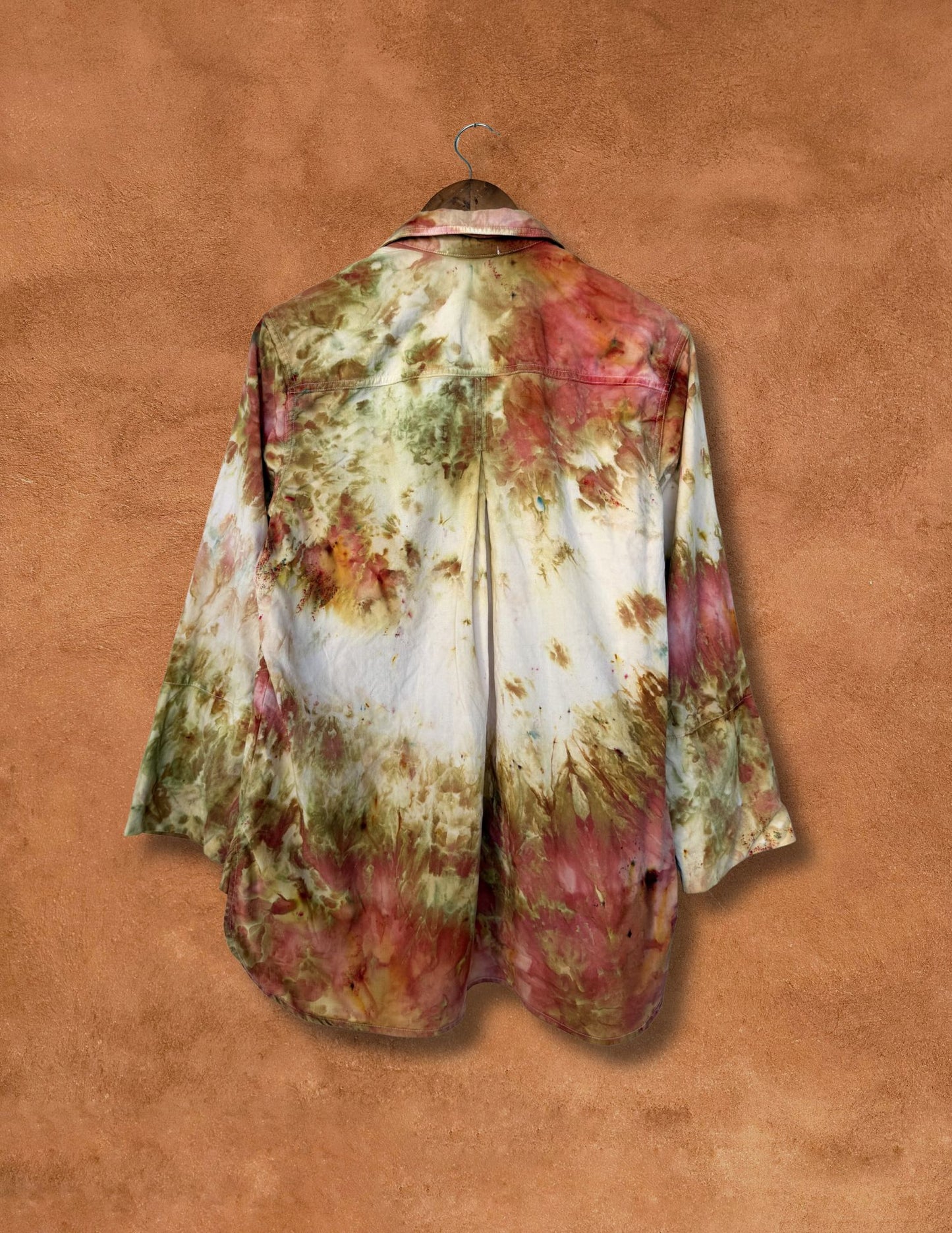 Upcycled Vintage Lyocell Shirt 42 x 26