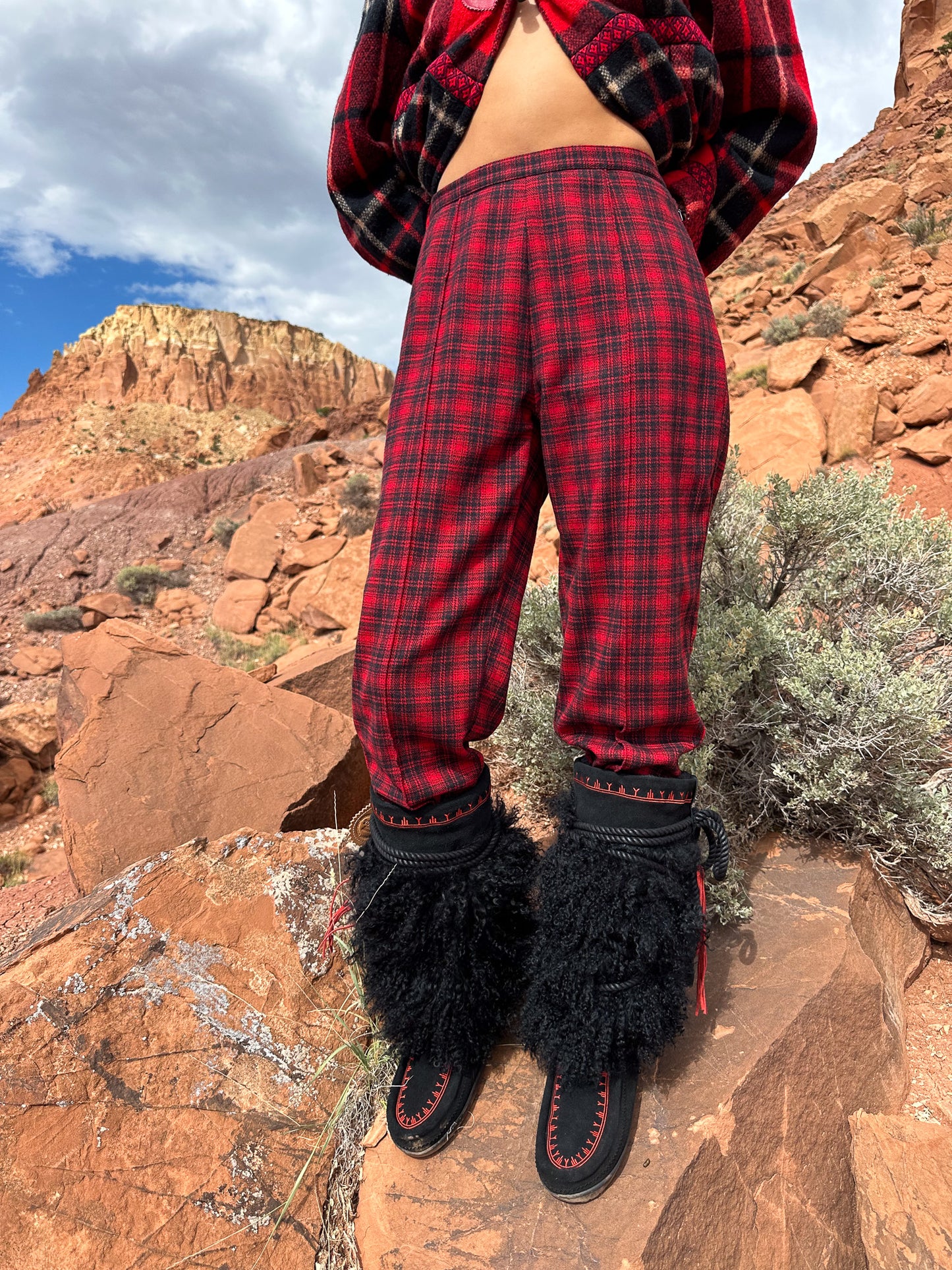 Vintage 90s Plaid Tapered Leg Pant