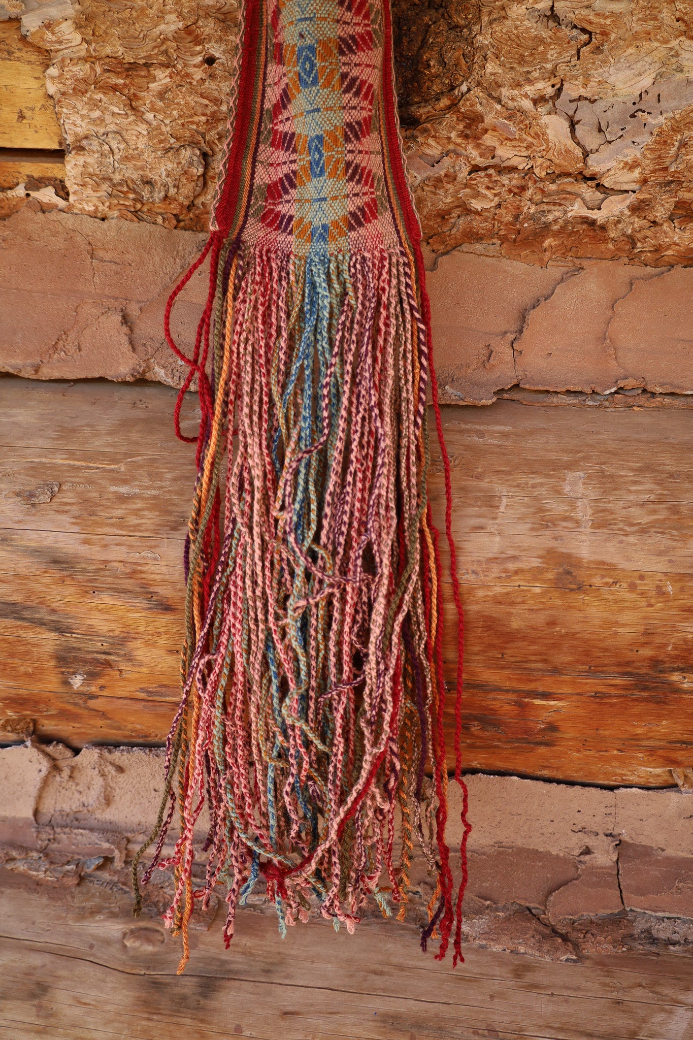 VINTAGE PERUVIAN HANDWOVEN BAG