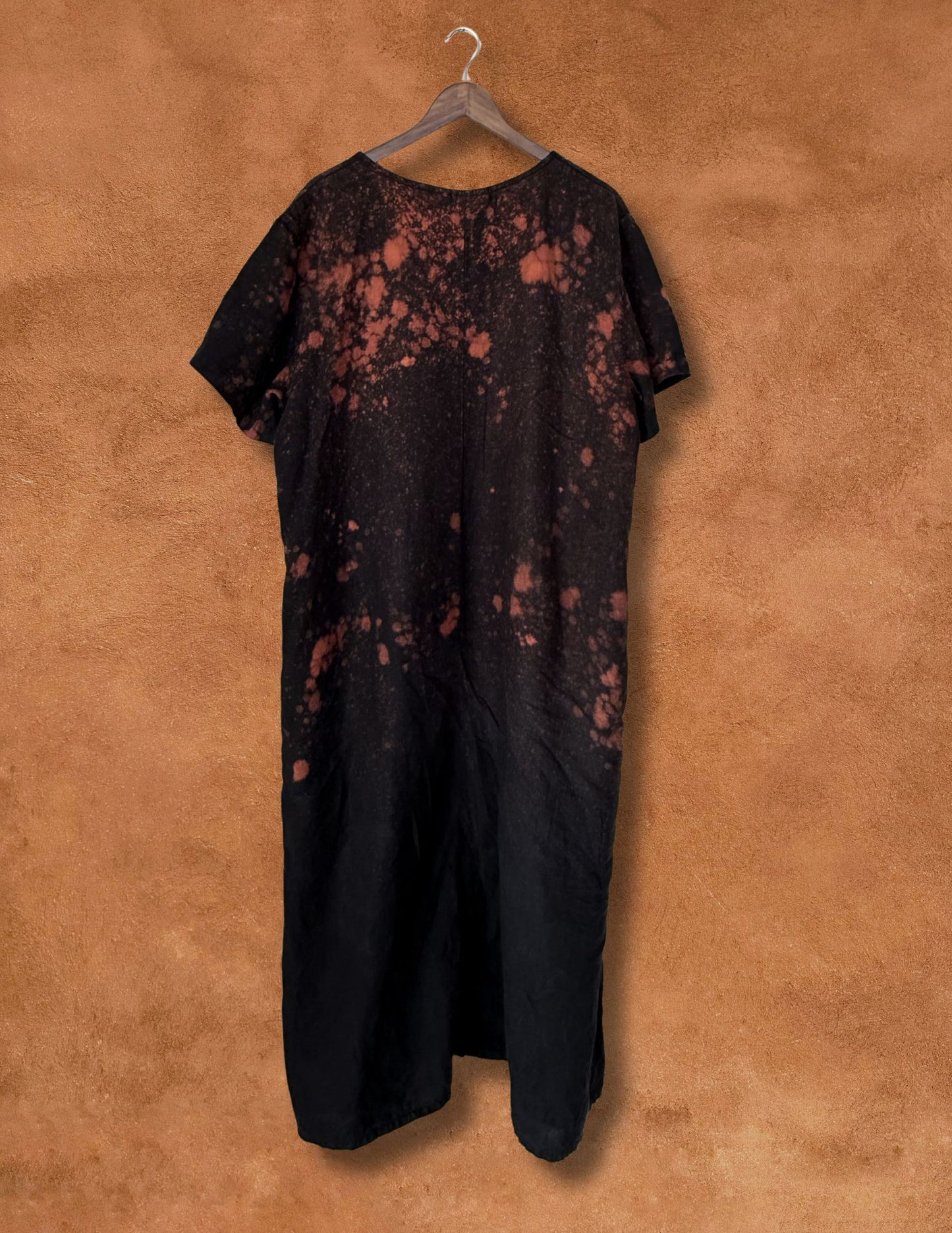 Upcycled Vintage Linen Caftan - WALK IN BEAUTY 56 x 55