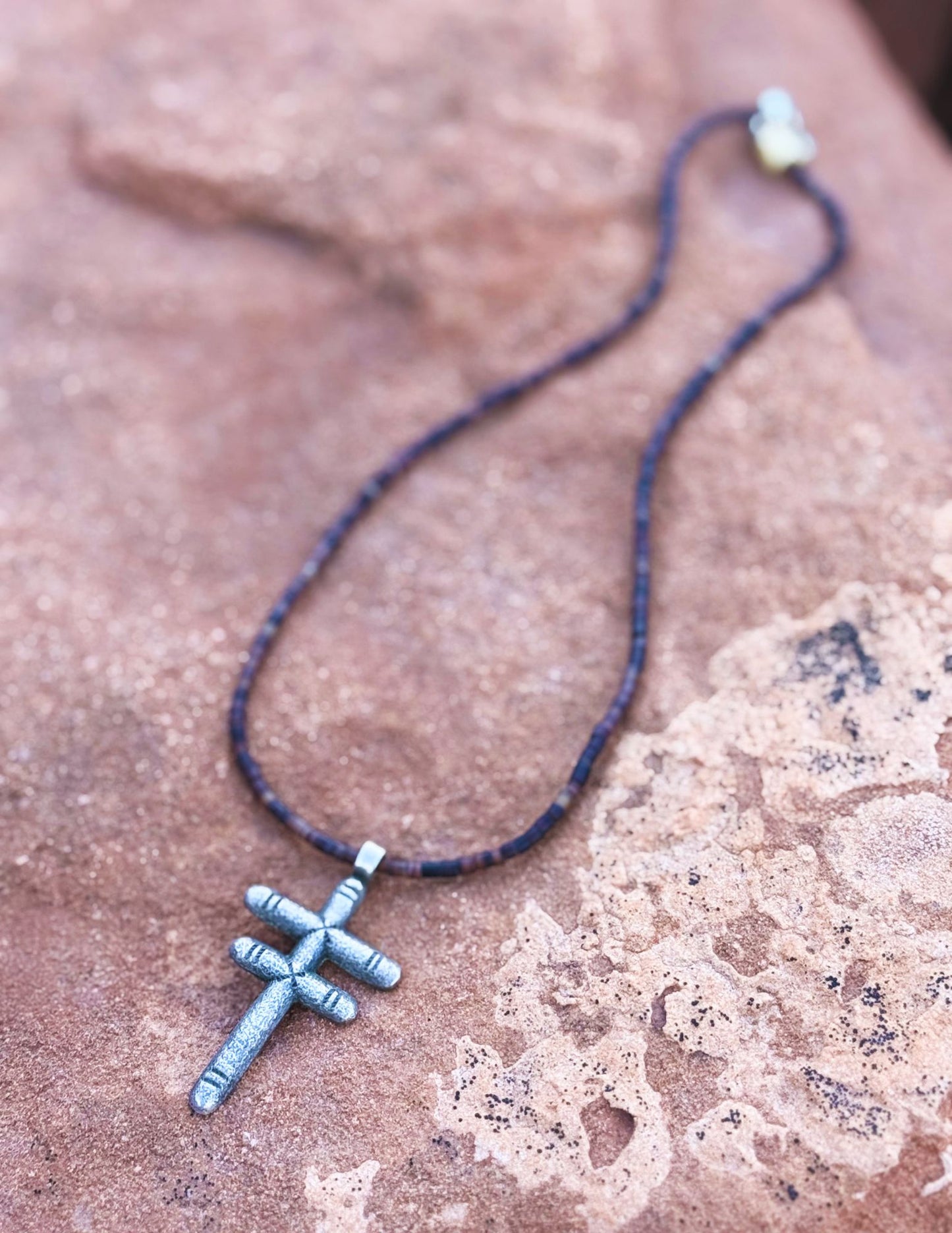 🤎 Vintage Pueblo Cross on Hand-Strung Heishi Necklace