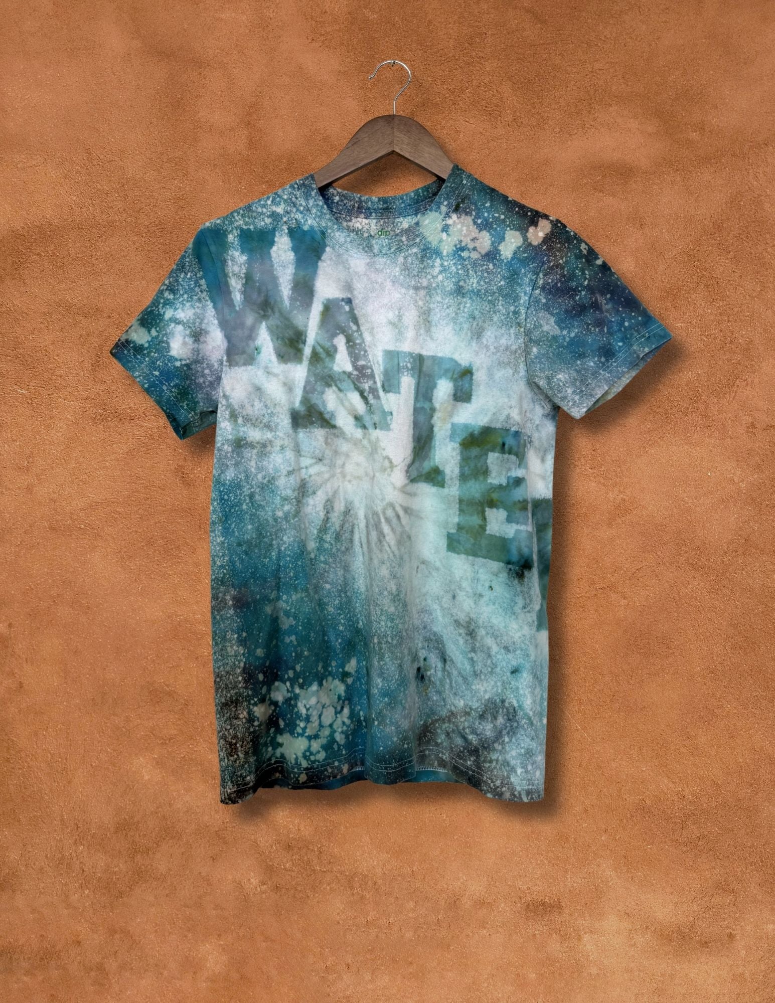 Upcycled Vintage Tee - Water is Life 34 x 26
