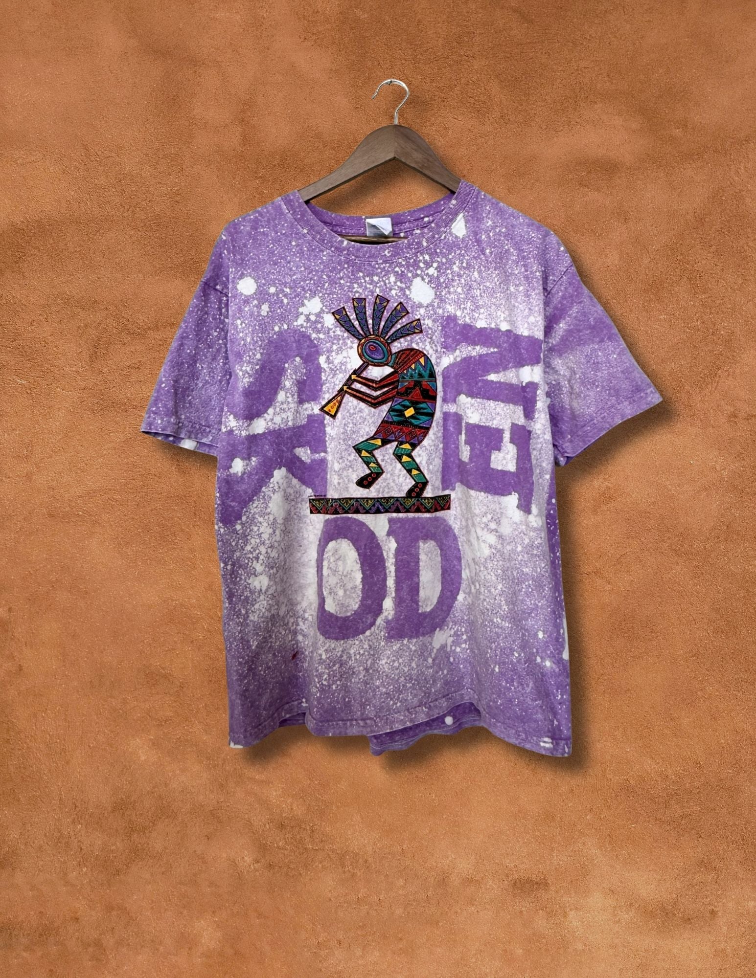 Upcycled Vintage Tee- 42 x 26 Skoden