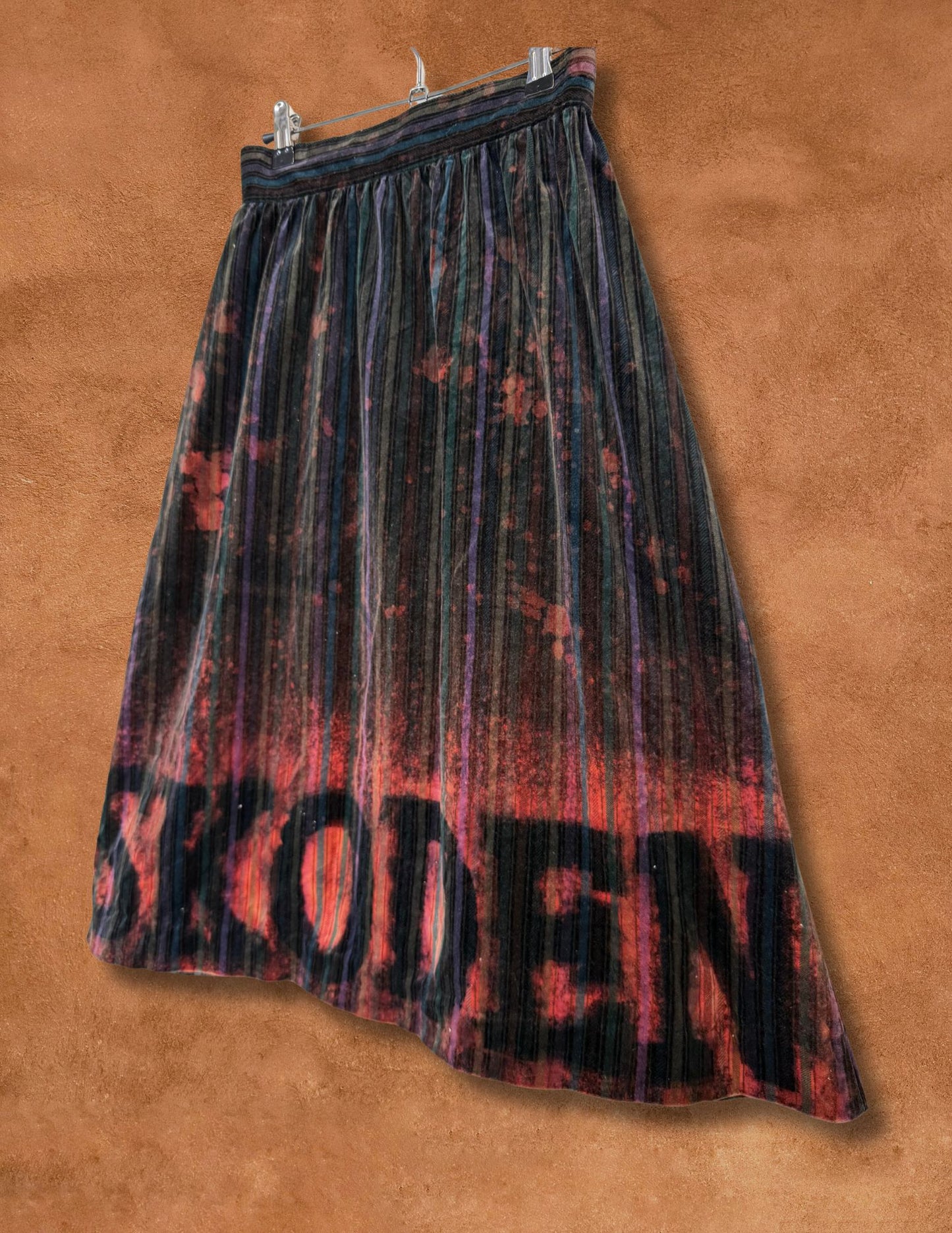 Upcycled Vintage Velvet Skirt- Skoden 25 x 28