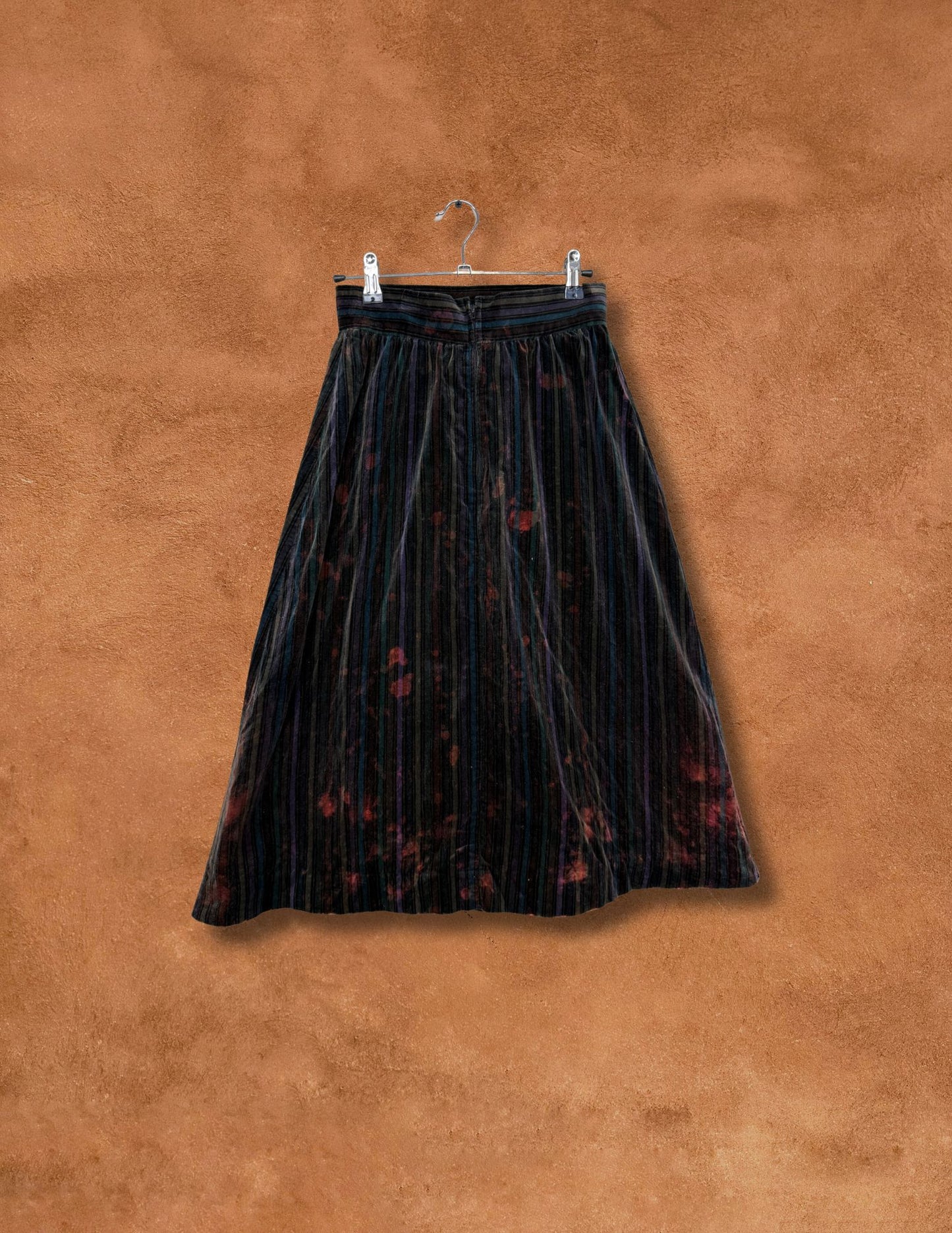 Upcycled Vintage Velvet Skirt- Skoden 25 x 28
