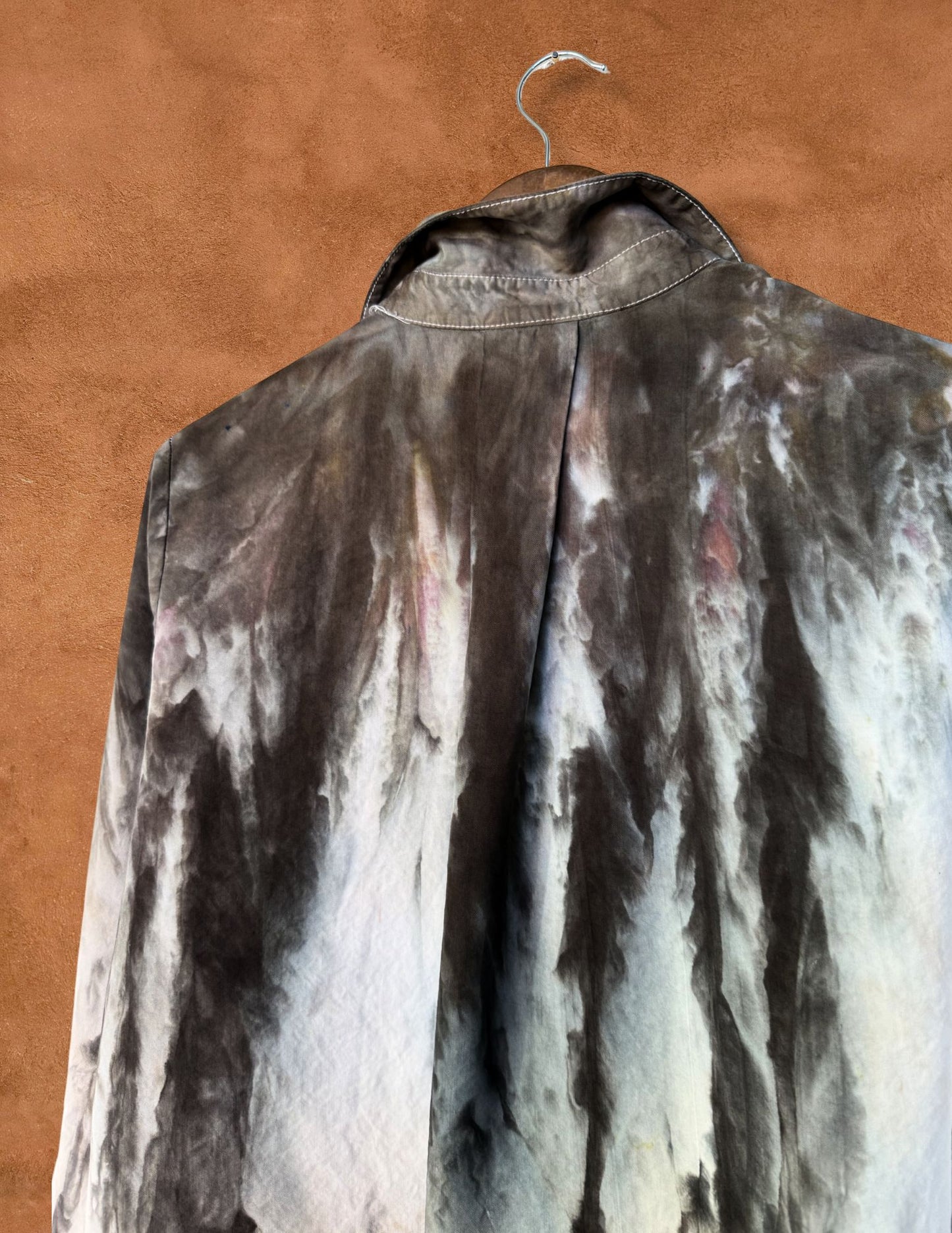 Upcycled Vintage Lyocell Shirt 42 x 25
