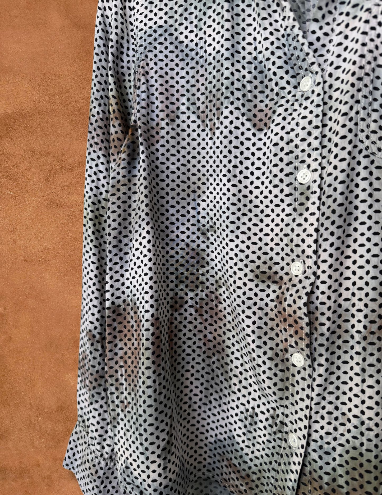 Upcycled Vintage Pattern Shirt 44 x 25