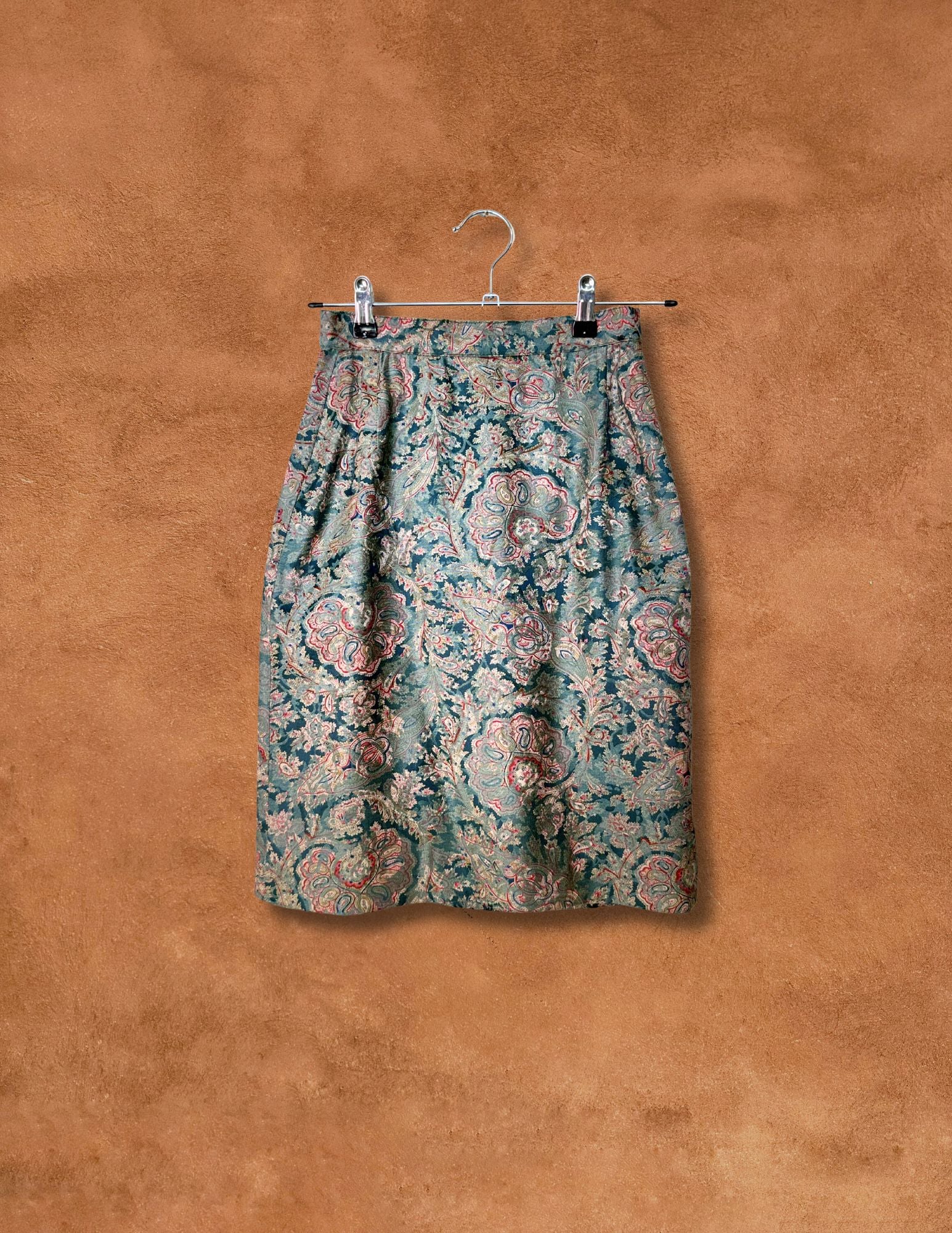 Vintage 80s Tapestry Skirt 25 x 22