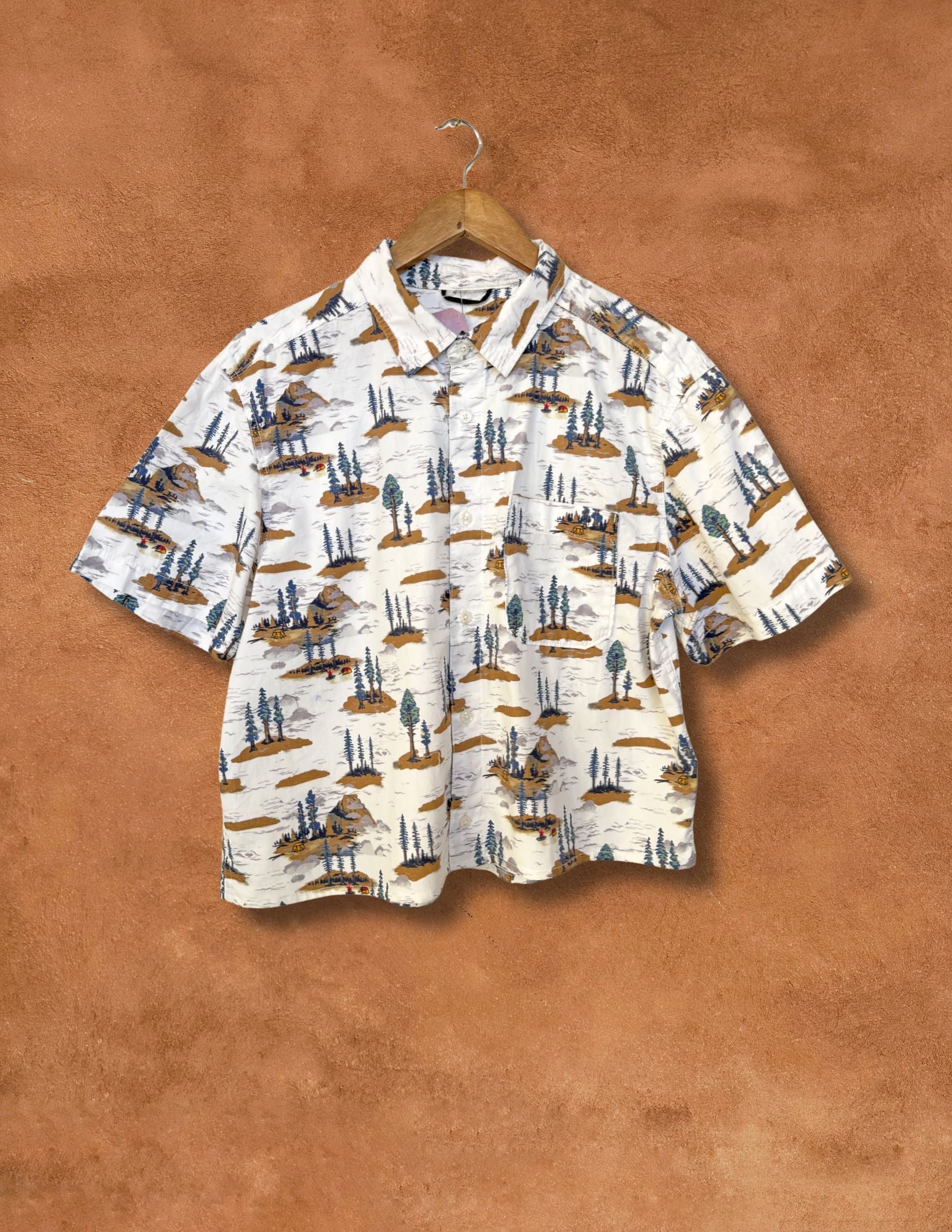 Vintage 90s Camp Shirt 46 x 22