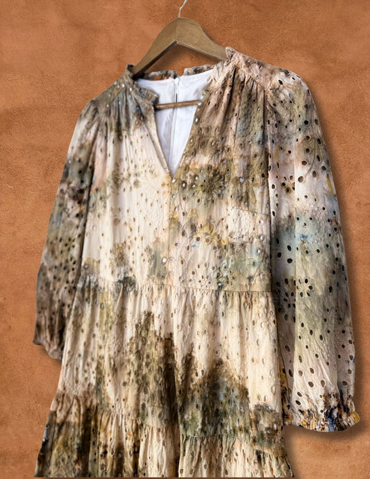 Upcycled Vintage Eyelet Dress 40 x 34