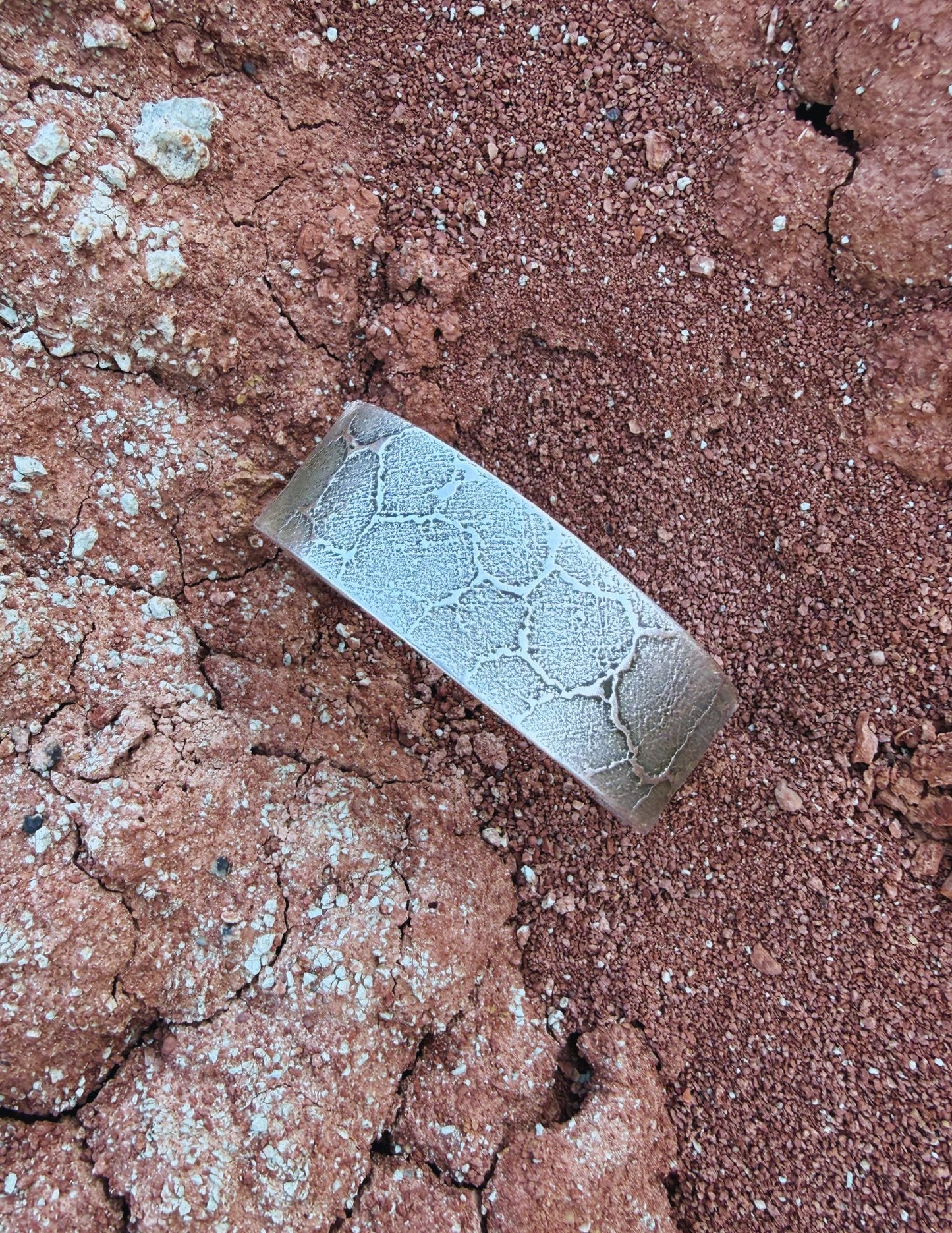 ++ Navajo Made Sterling Silver Scar Cuff++ by  Diné artist Gino Antonio