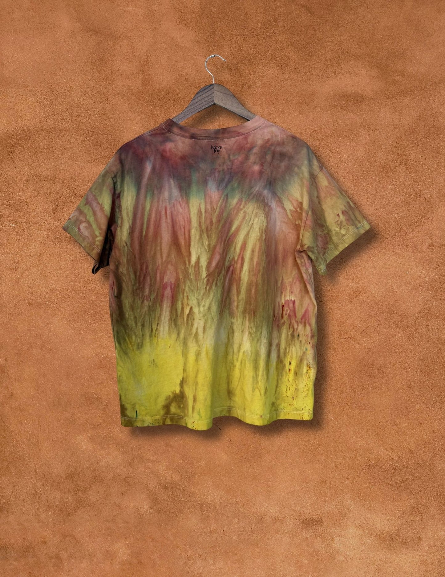 Upcycled Vintage Tee 44 x 26 More Joy