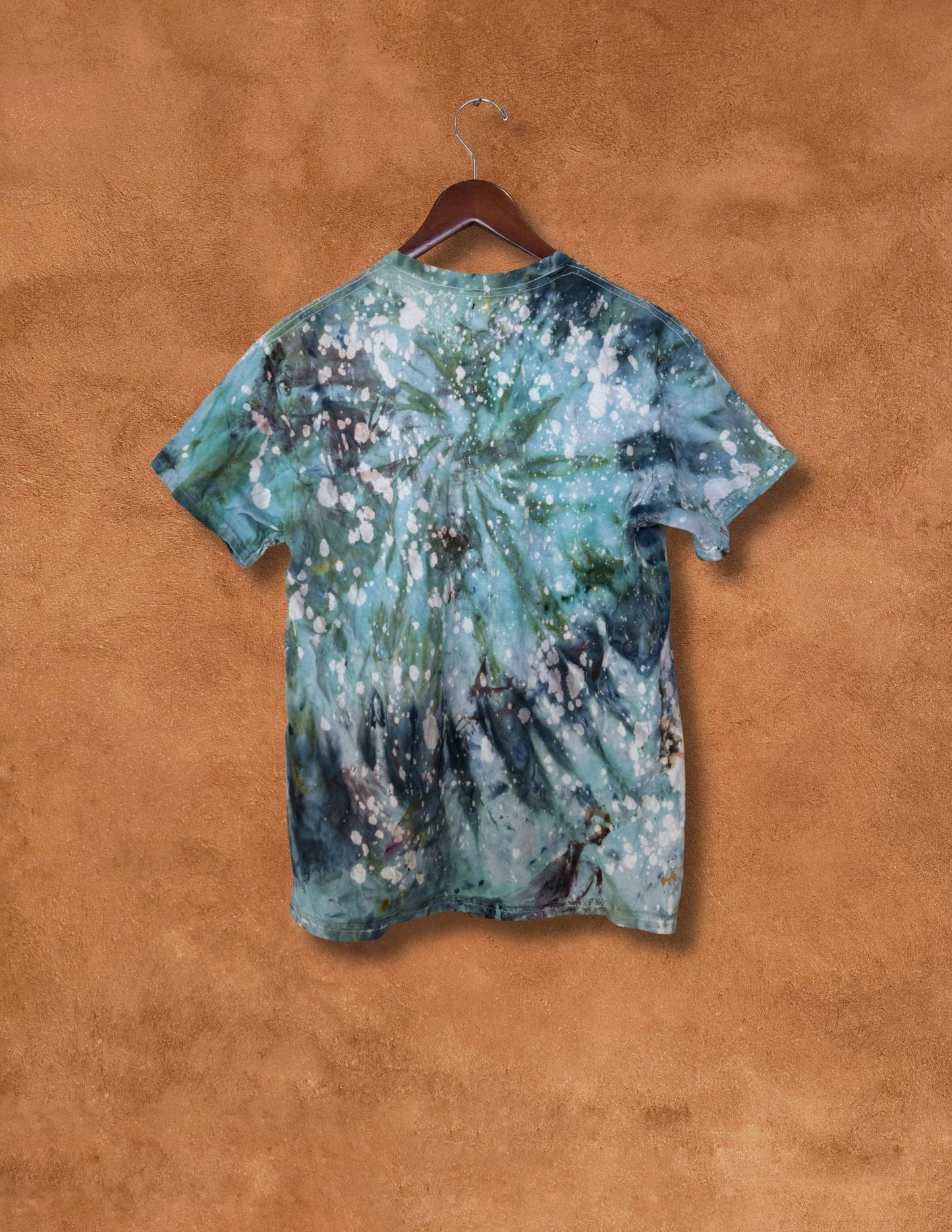 Upcycled Vintage Tee - Water is Life  M