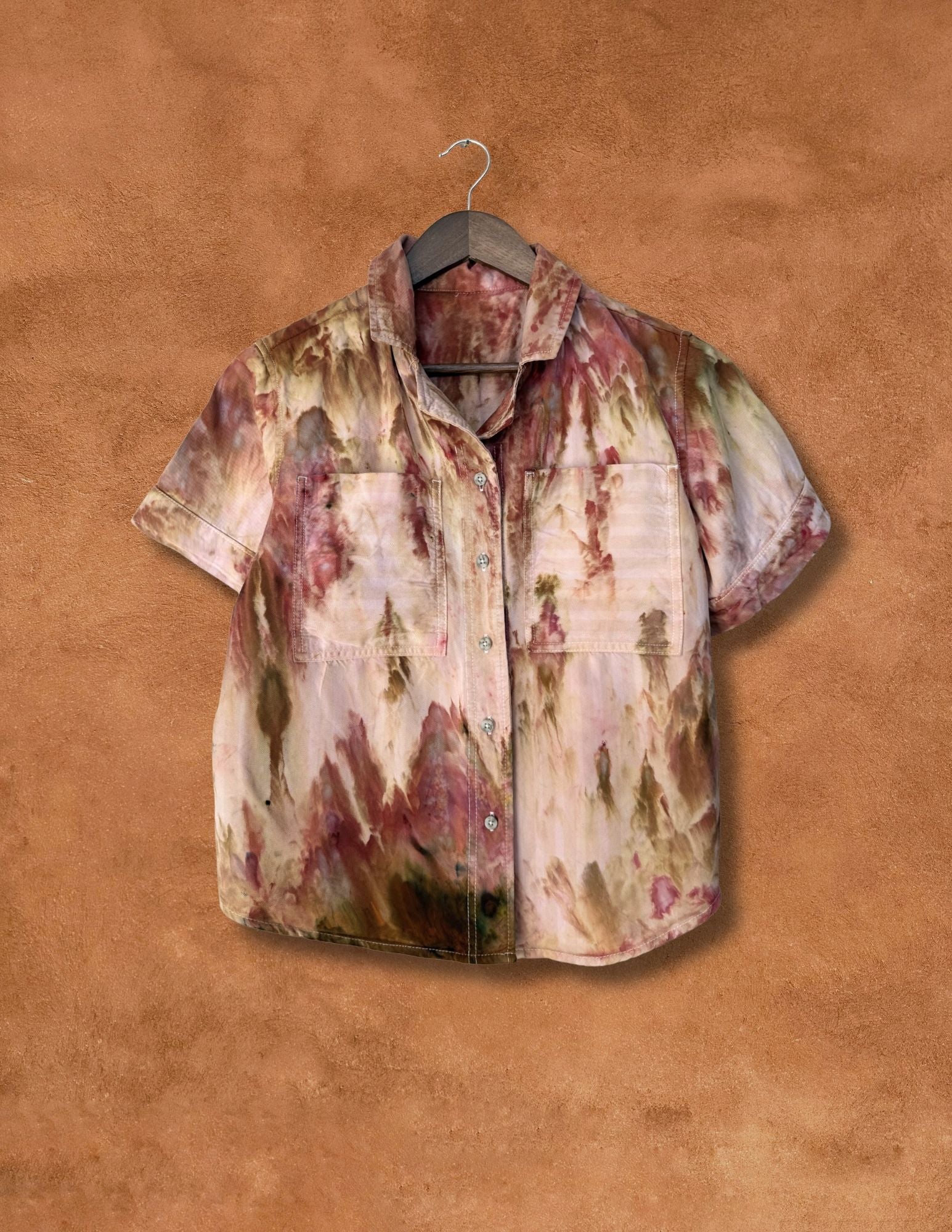 Upcycled Vintage Boxy Shirt 42 x 23