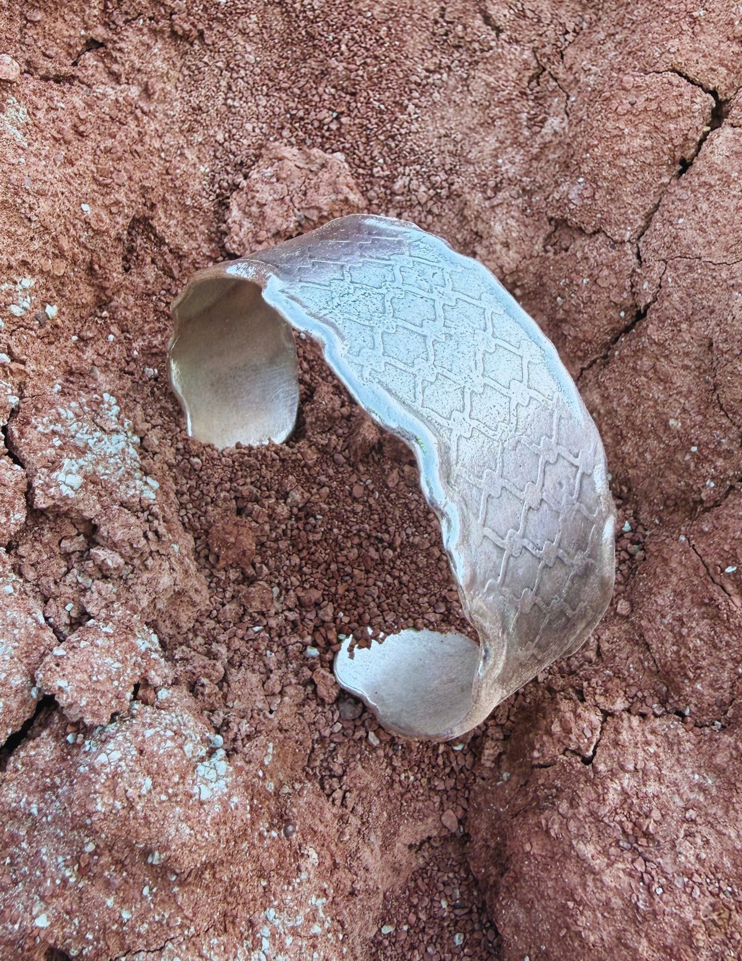 ++ Navajo Made Sterling Silver Mesh Cuff++ by  Diné artist Gino Antonio