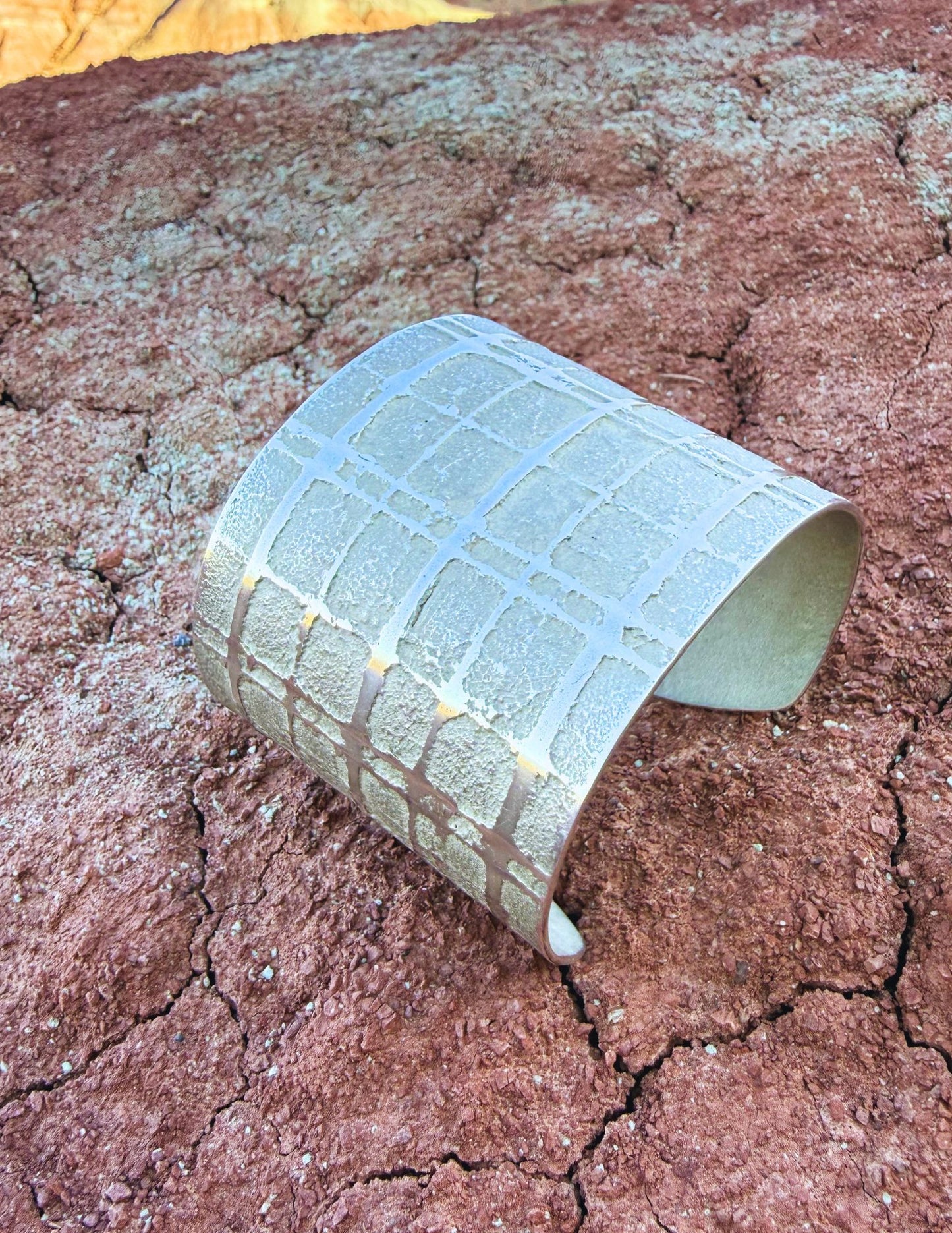 ++ Navajo Made Sterling Silver Plaid Cuff++ by  Diné artist Gino Antonio