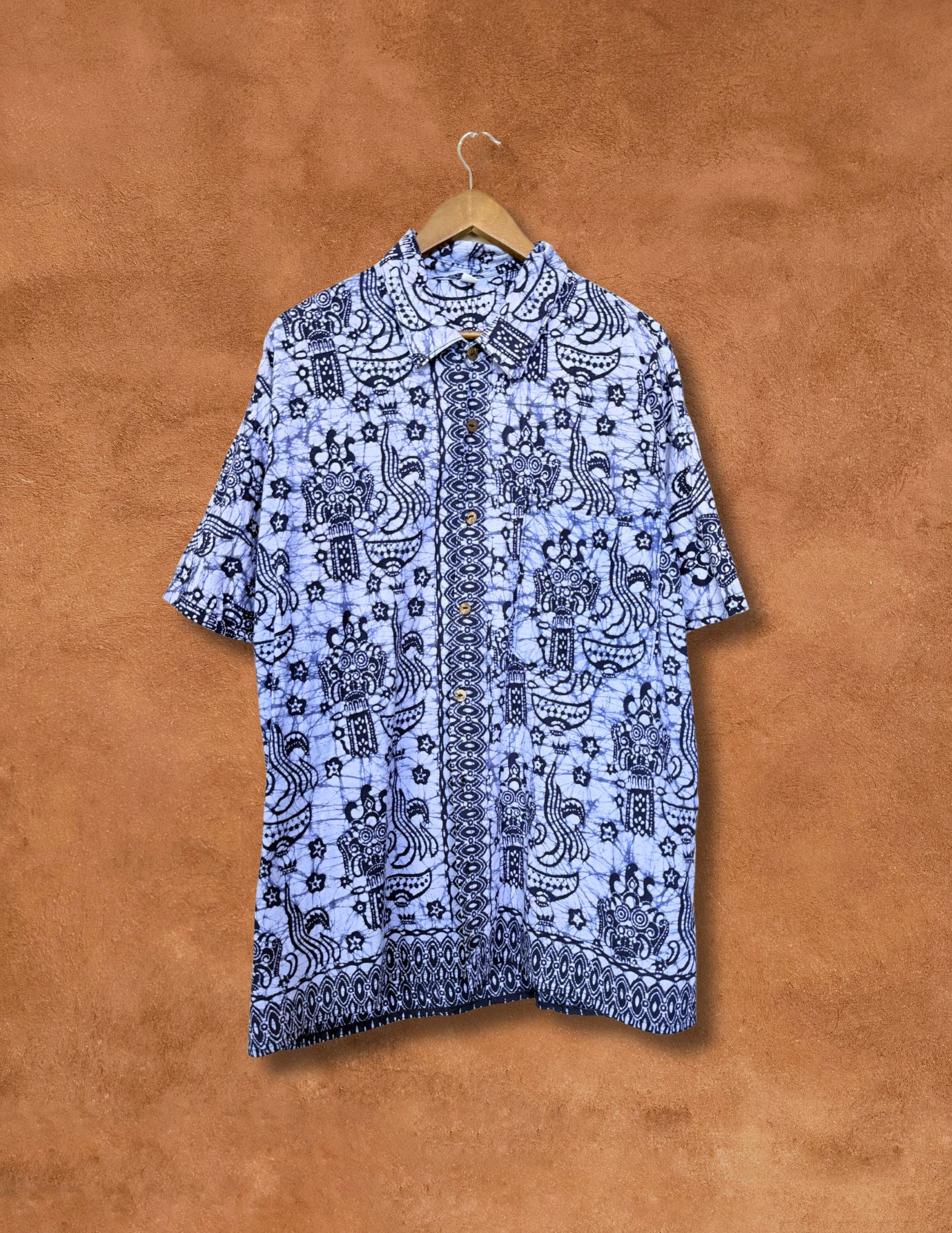 Vintage 70s Batik Shirt 52 x 31