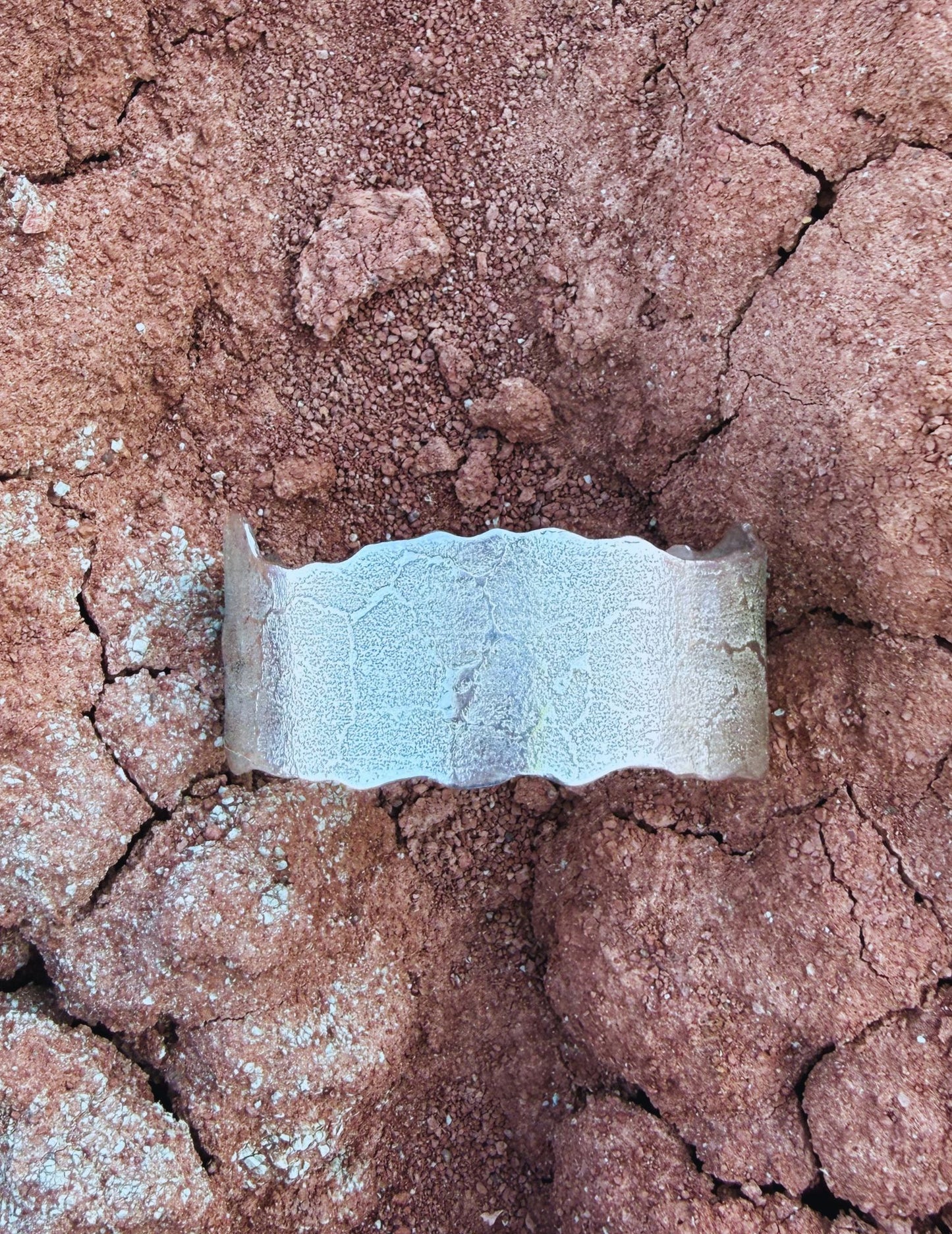 ++ Navajo Made Sterling Silver Earth Cuff++ by  Diné artist Gino Antonio