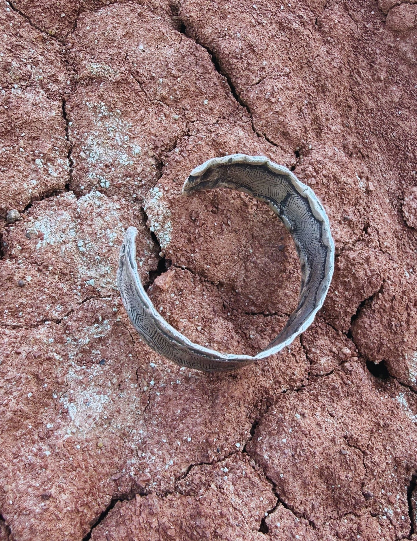 ++ Navajo Made Sterling Silver Tortoise Cuff++ by  Diné artist Gino Antonio