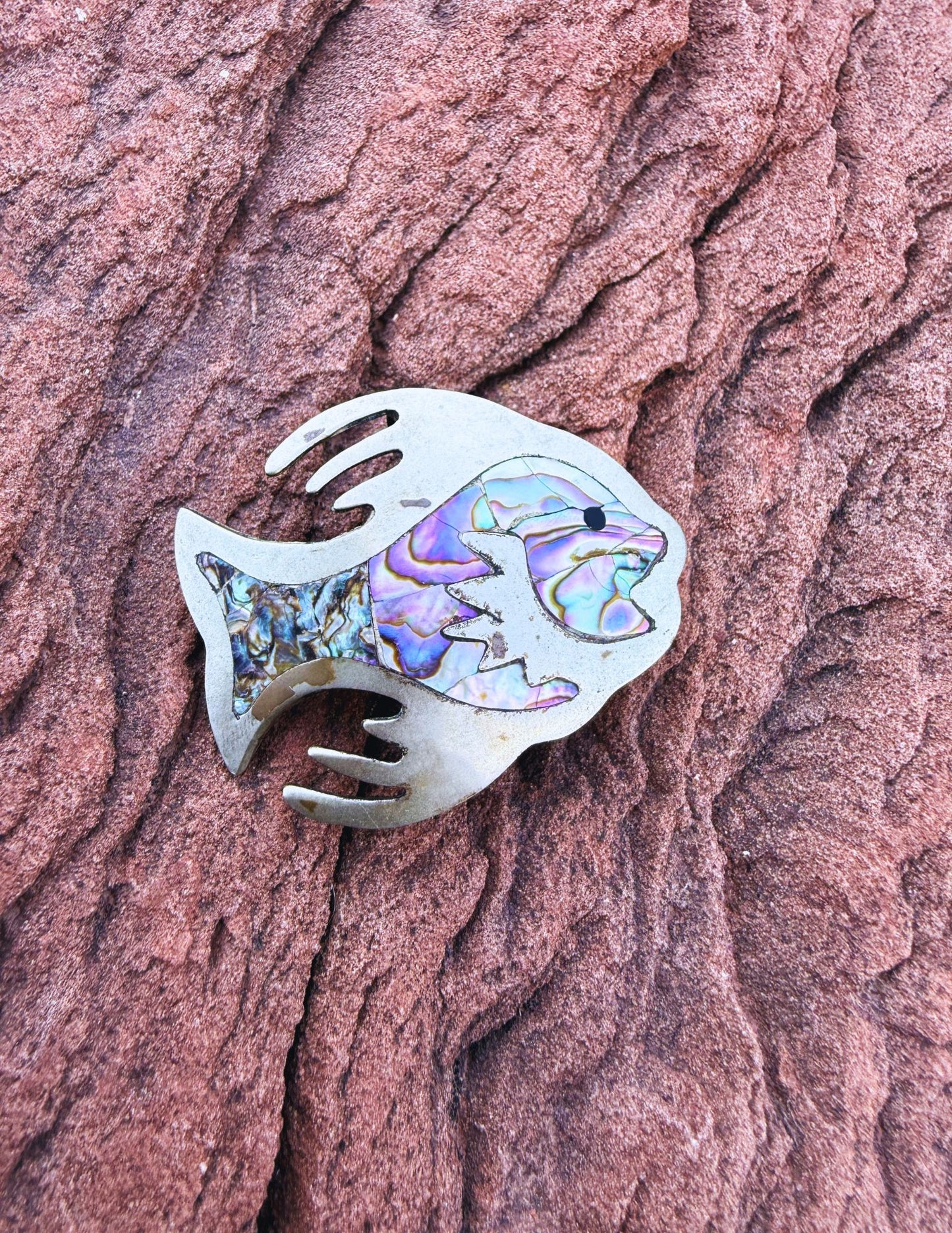 🤎 Vintage Sterling Silver Fish Inlay Pin
