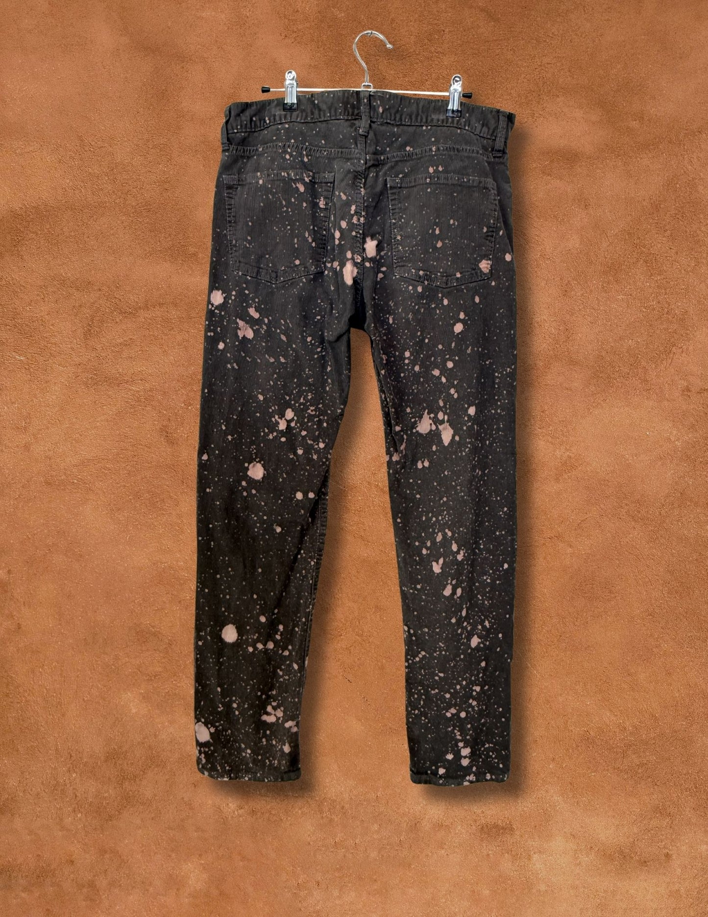 Upcycled Vintage Finewale Cordoroy Jeans 31 x 30 Land Back