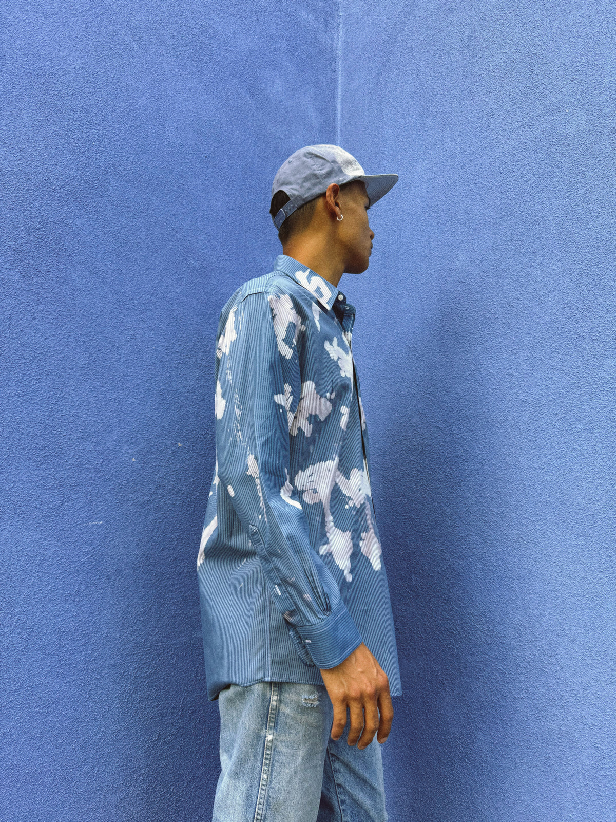 Upcycled Vintage Menswear Shirt 44 x 33 Cloud 10