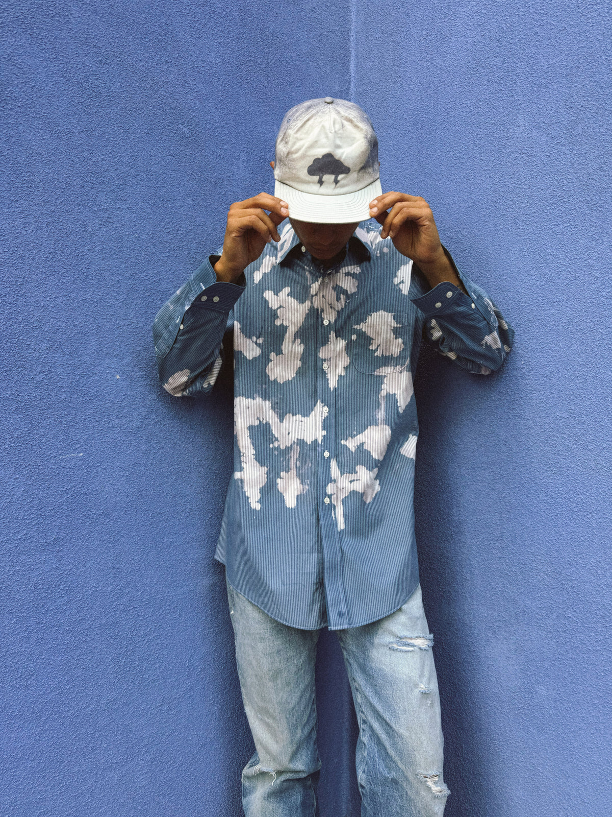 Upcycled Vintage Menswear Shirt 44 x 33 Cloud 10
