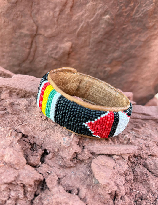 🤎 Vintage Traditional Antique Maasai Beaded Bracelet