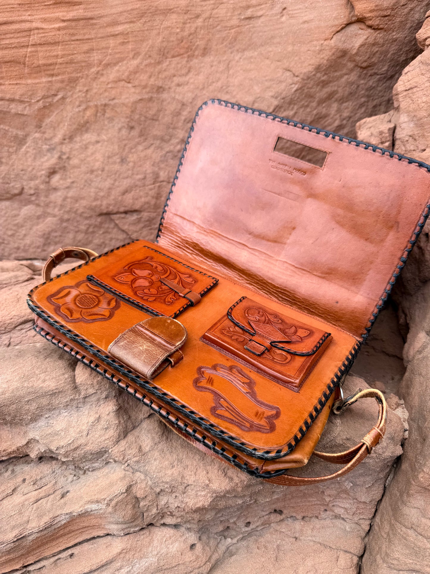 Vintage 70s Tooled Leather Purse
