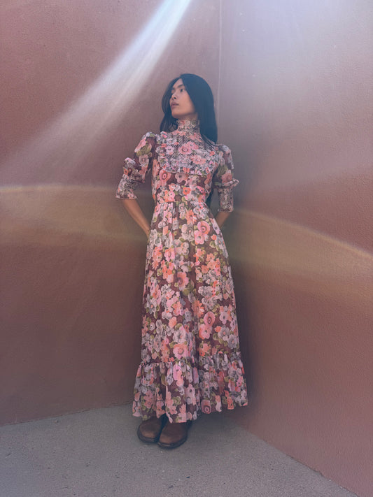 Vintage 70s Maxi Dress – Bohemian Floral Dream