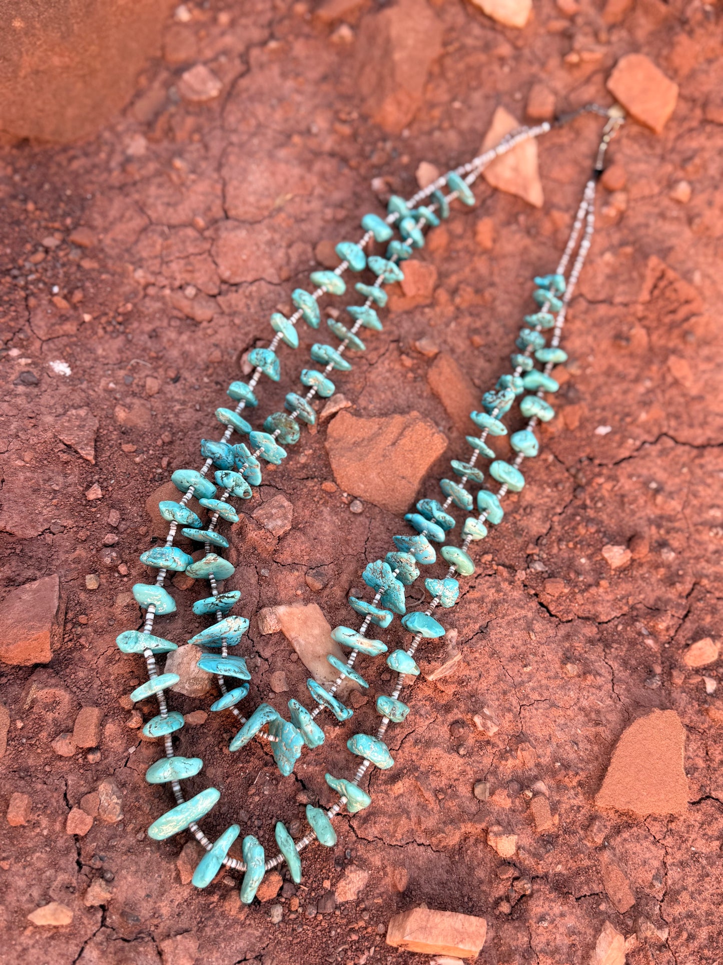🤎 Vintage Turquoise & Heishi Necklace