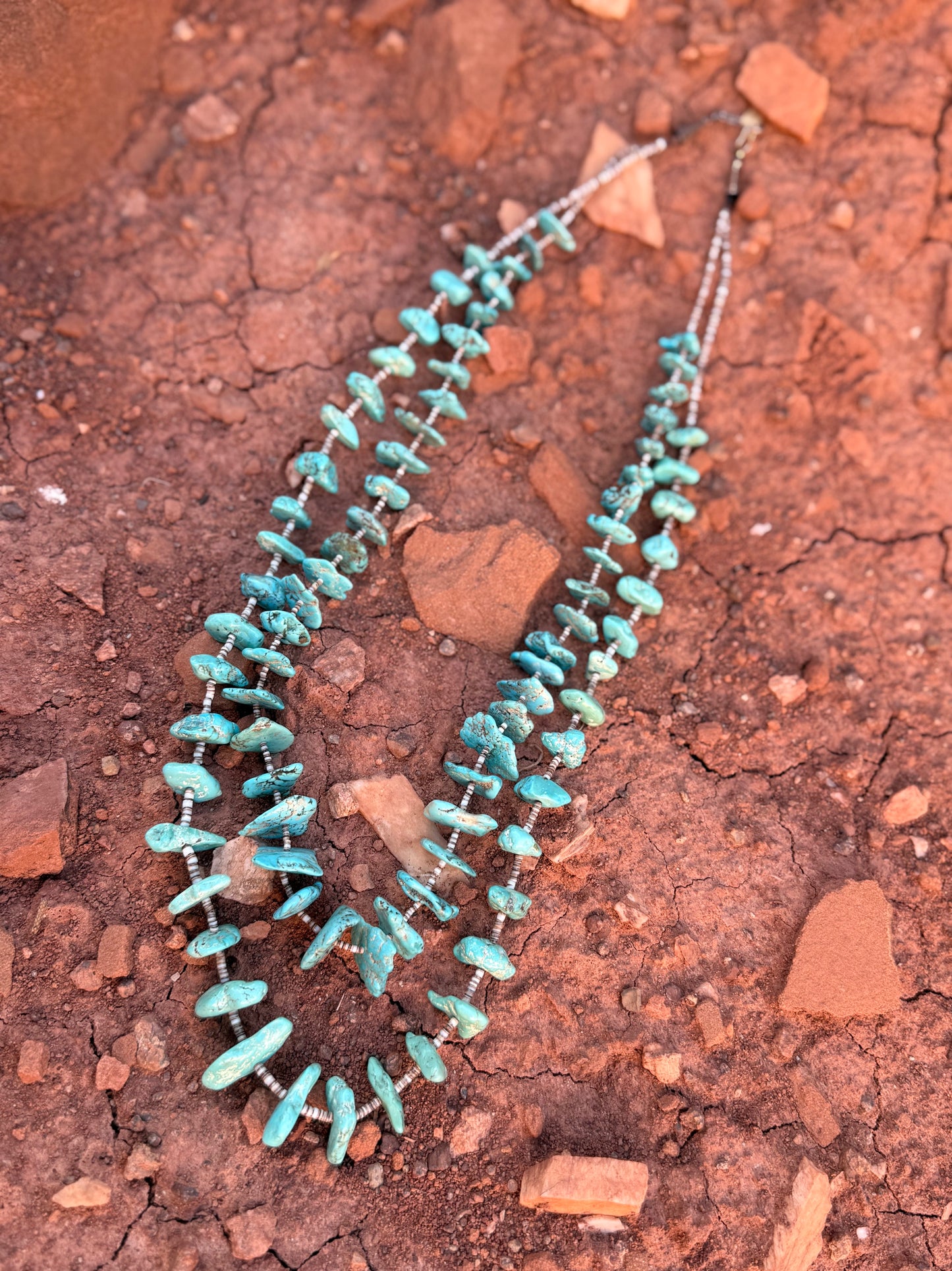 🤎 Vintage Turquoise & Heishi Necklace
