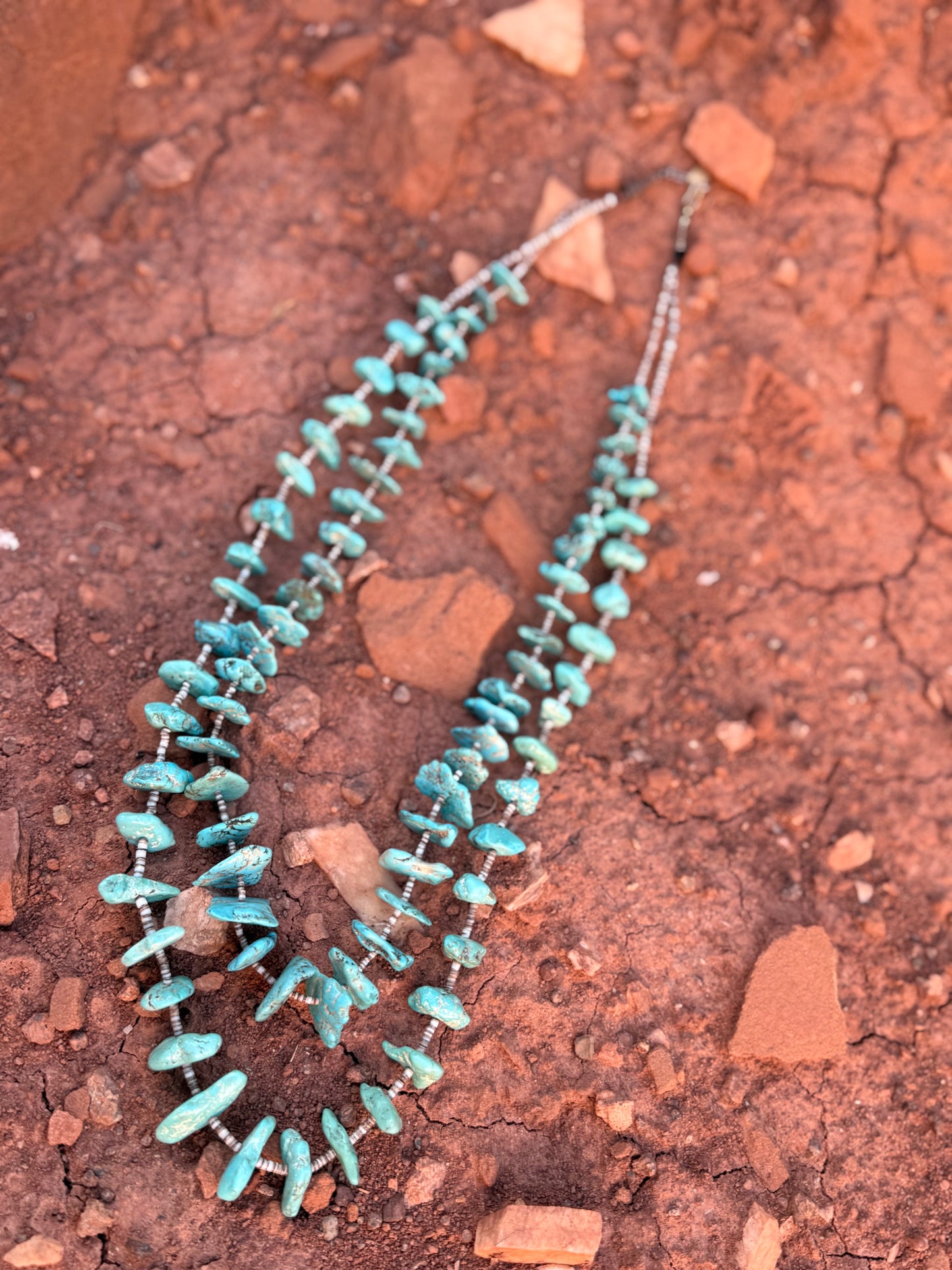🤎 Vintage Turquoise & Heishi Necklace