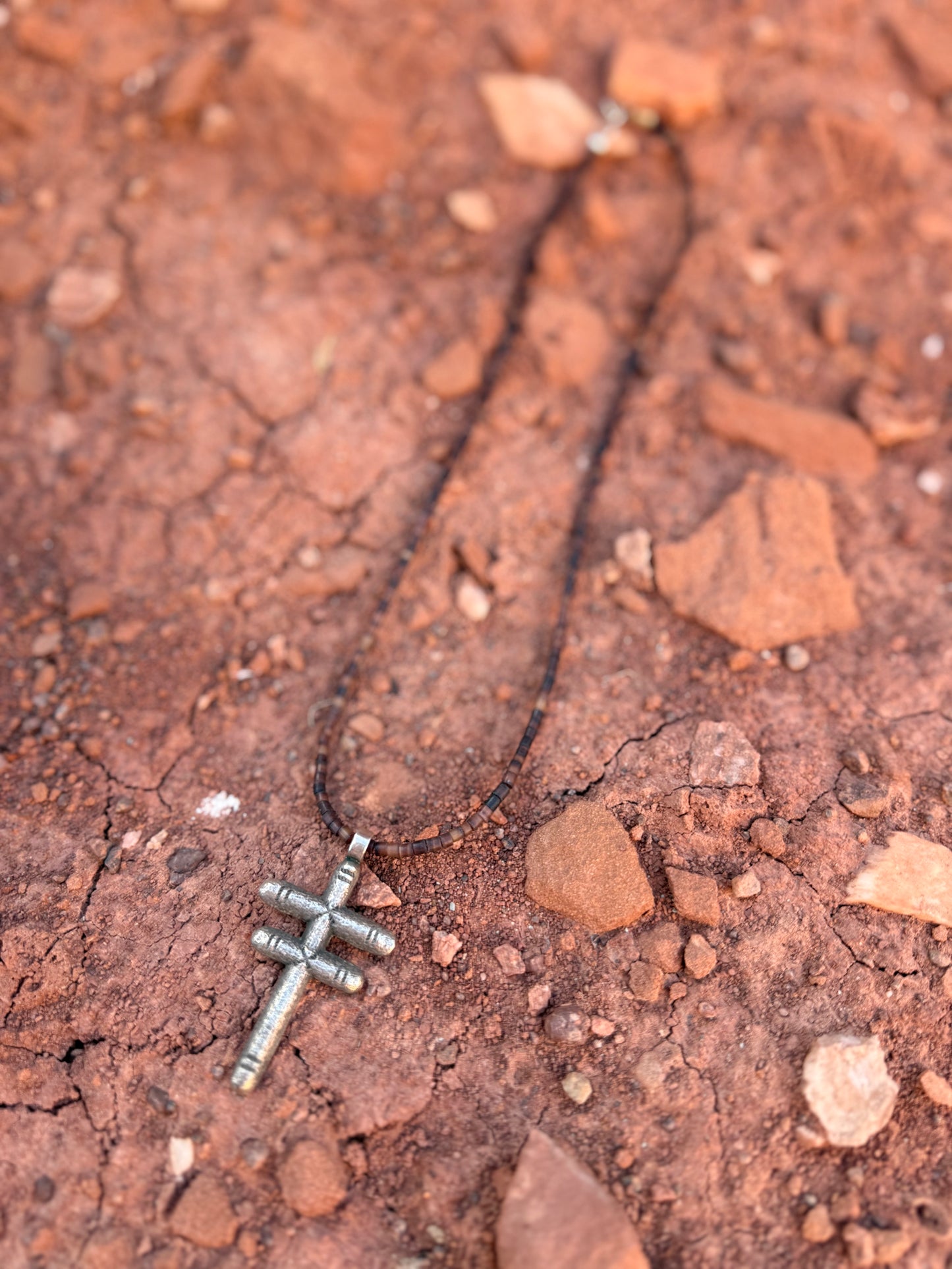 🤎 Vintage Pueblo Cross on Hand-Strung Heishi Necklace