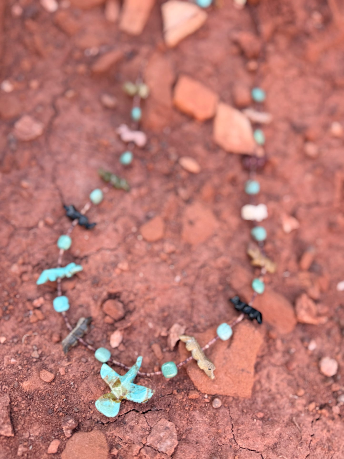 🤎 Vintage Carved Fetish & Heishi Necklace