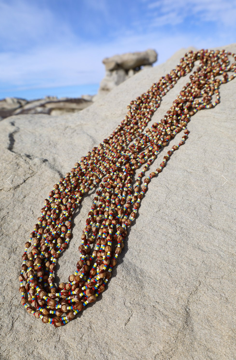 Navajo Made Juniper berries Bead Yoo’ (Necklace)- Multicolor