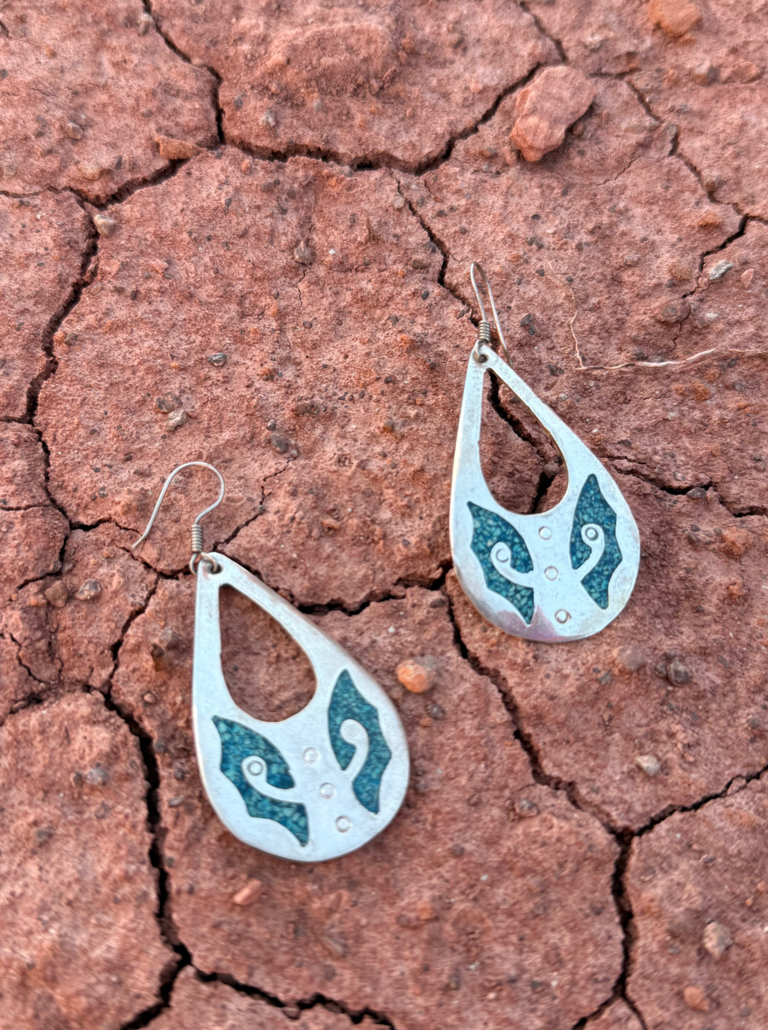 🤎 Vintage Turquoise Butterly Inlay Earrings
